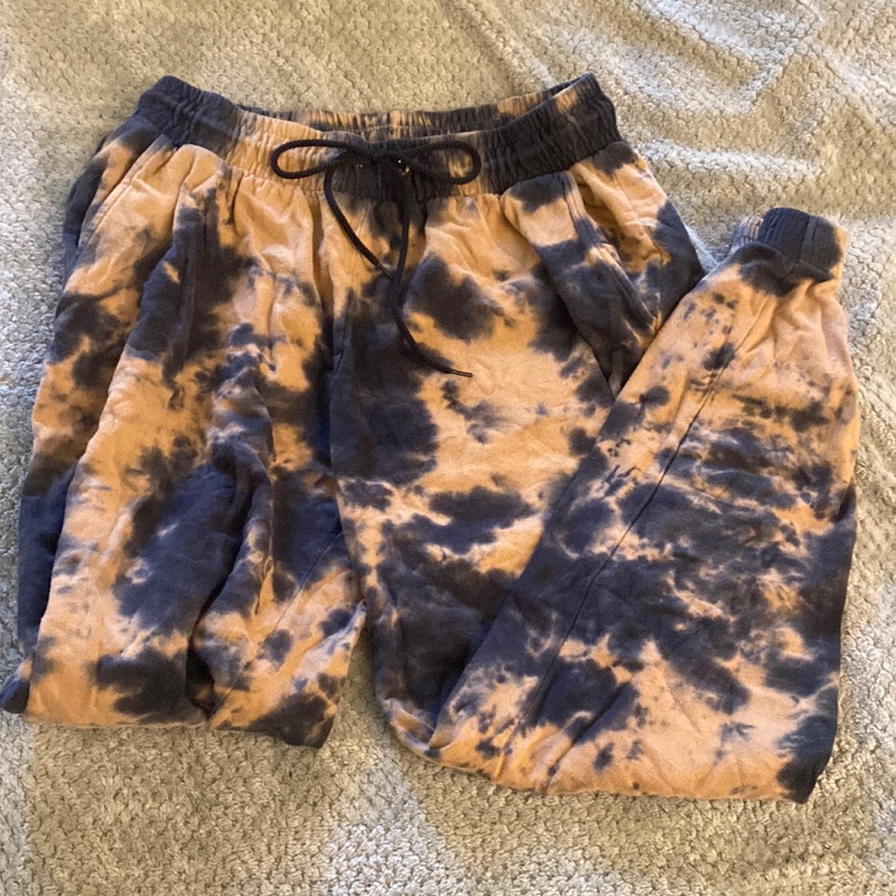 Women’s Medium Tie Dye Joggers